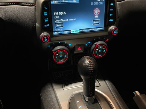 Used 2013 Chevrolet Camaro SS w/ Hot Wheels Special Edition image 6