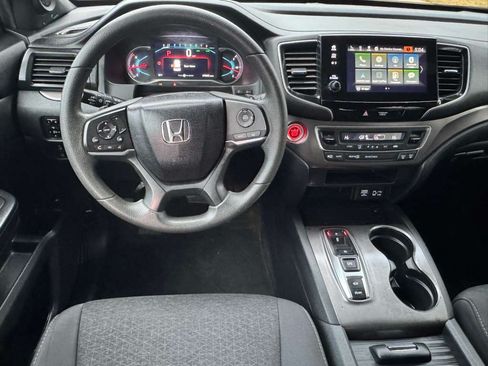 Used 2021 Honda Passport Sport image 15