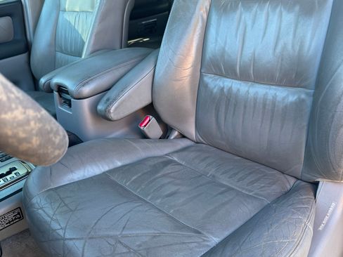 Used 2007 Toyota Land Cruiser image 14