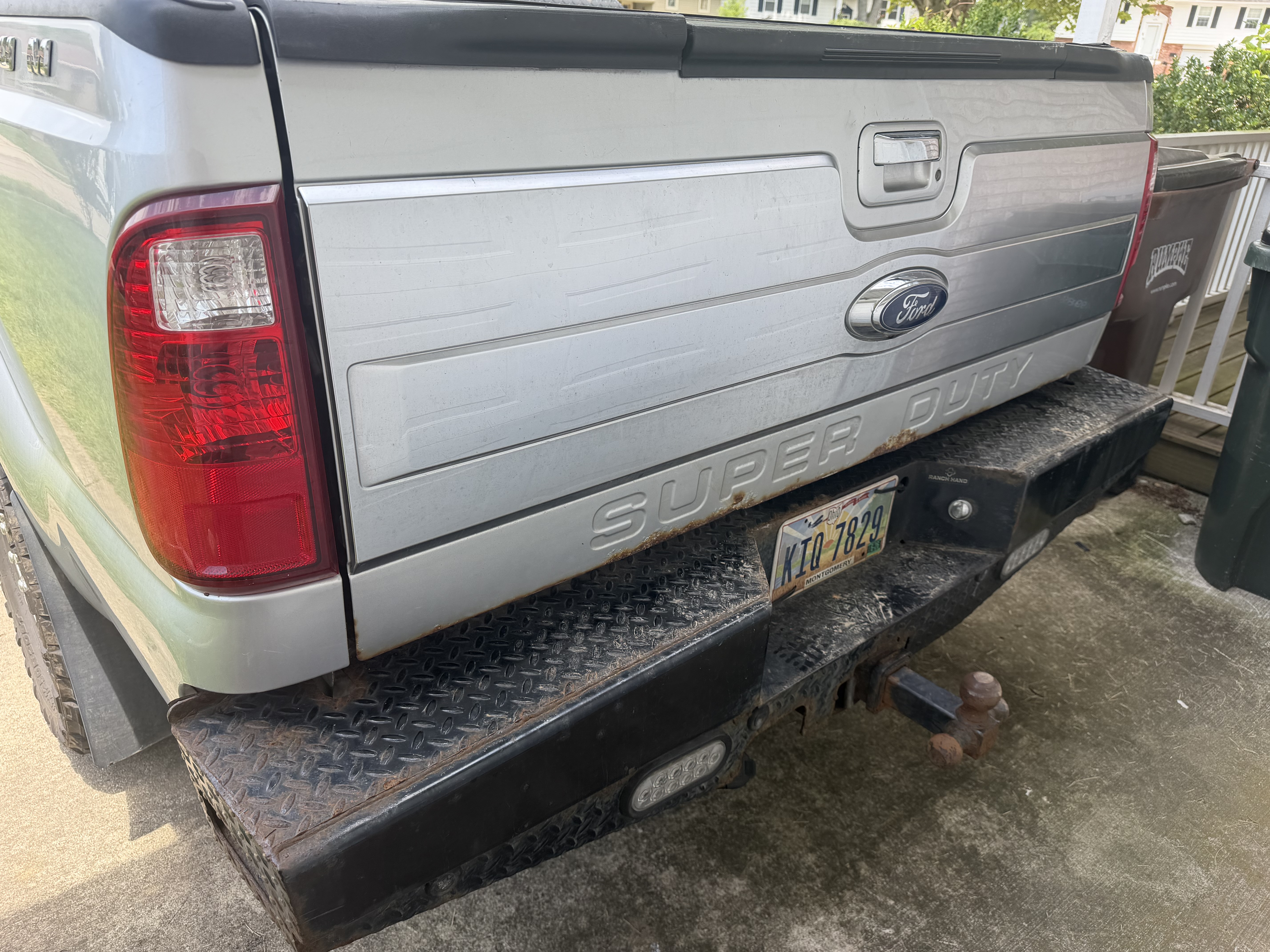 Used 2014 Ford F250 Platinum w/ Platinum Package AWD/4WD image 8