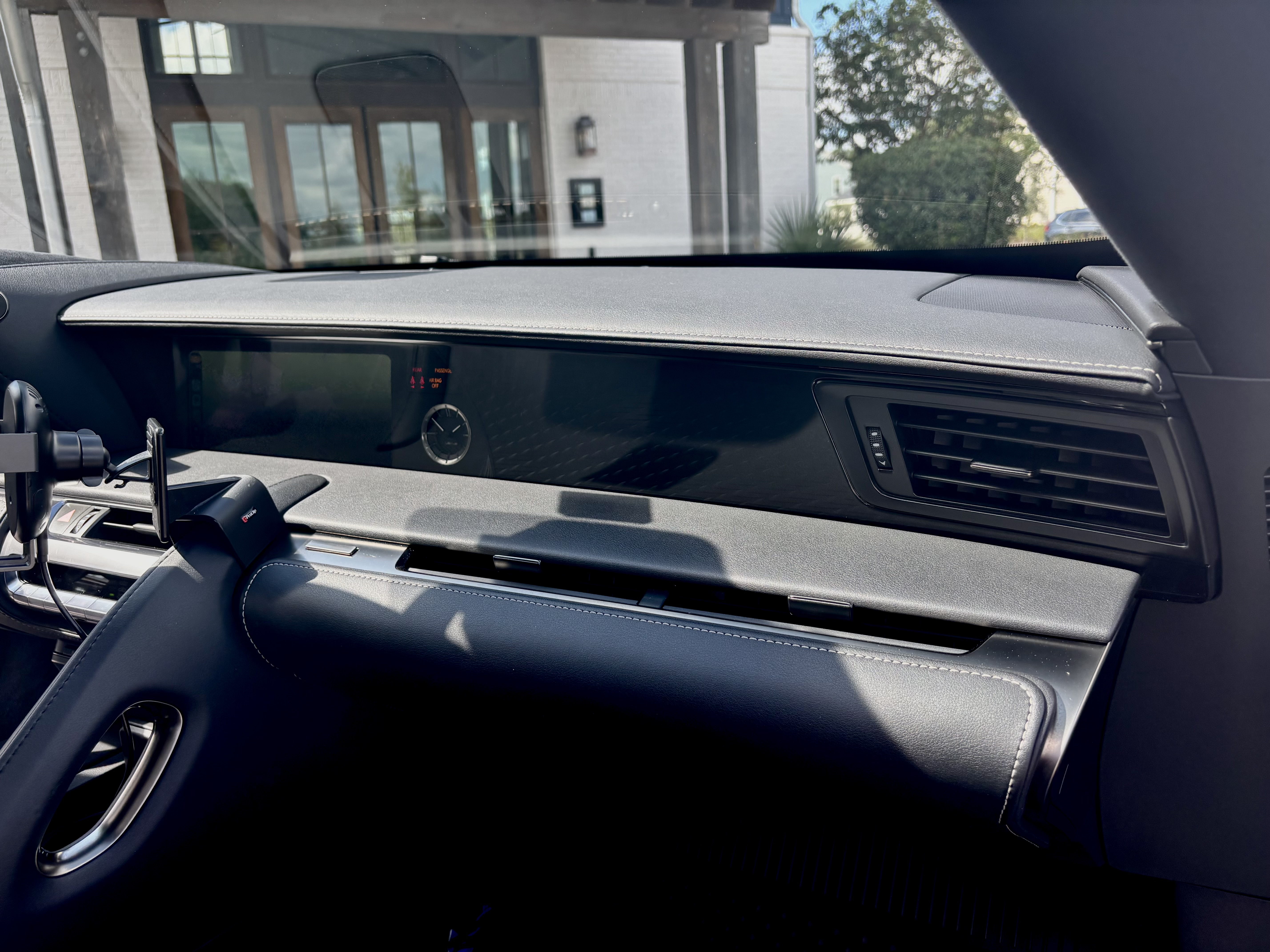 Used 2019 Lexus LC 500 Coupe w/ Sport Package RWD image 18