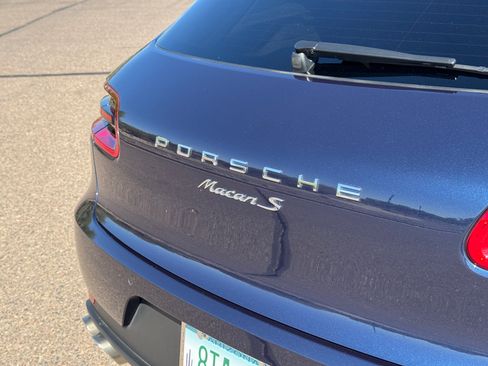 Used 2015 Porsche Macan S AWD/4WD image 15