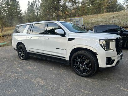 Used 2023 GMC Yukon XL Denali w/ Advanced Technology Package