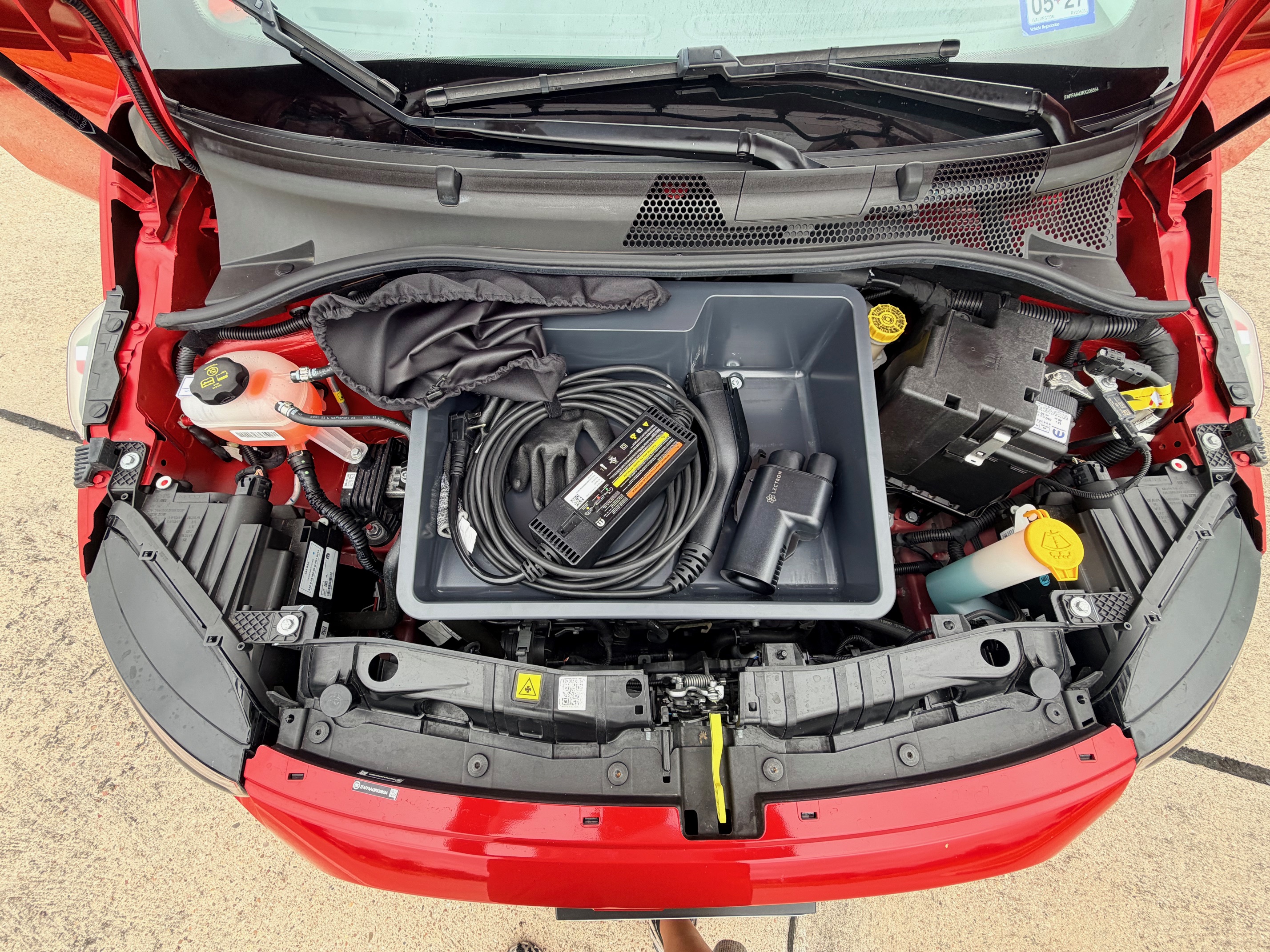 Used 2024 FIAT 500 e (RED) FWD image 11