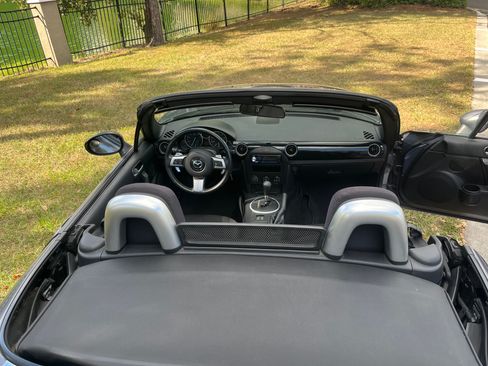 Used 2008 MAZDA MX-5 Miata Sport image 5