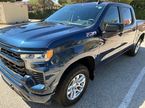 Used 2023 Chevrolet Silverado 1500 RST AWD/4WD image 4