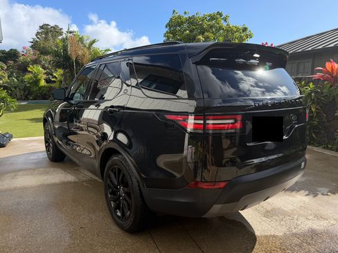 Used 2018 Land Rover Discovery HSE image 6