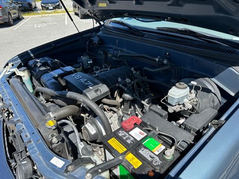 Used 2006 Toyota Tundra SR5 w/ All Weather Guard Pkg RWD image 11