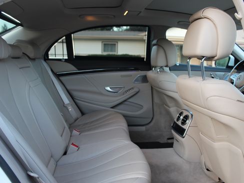 Used 2020 Mercedes-Benz S 450 S 450 Sedan 4D image 23