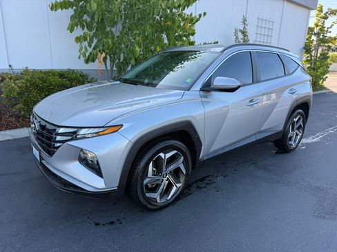 Used 2023 Hyundai Tucson SEL w/ Convenience Package AWD/4WD image 4