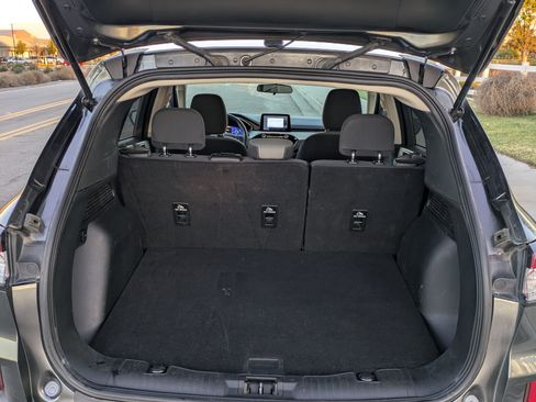 Used 2020 Ford Escape SE Sport image 15