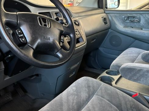 Used 2003 Honda Odyssey EX image 4