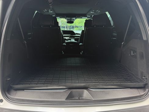 Used 2024 Cadillac Escalade Sport Platinum AWD/4WD image 10