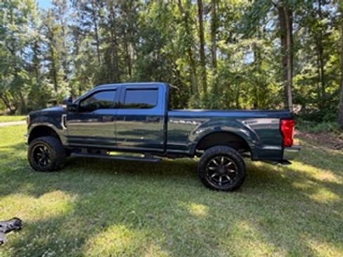 Used 2018 Ford F250 XLT w/ Snow Plow Prep Package AWD/4WD image 1