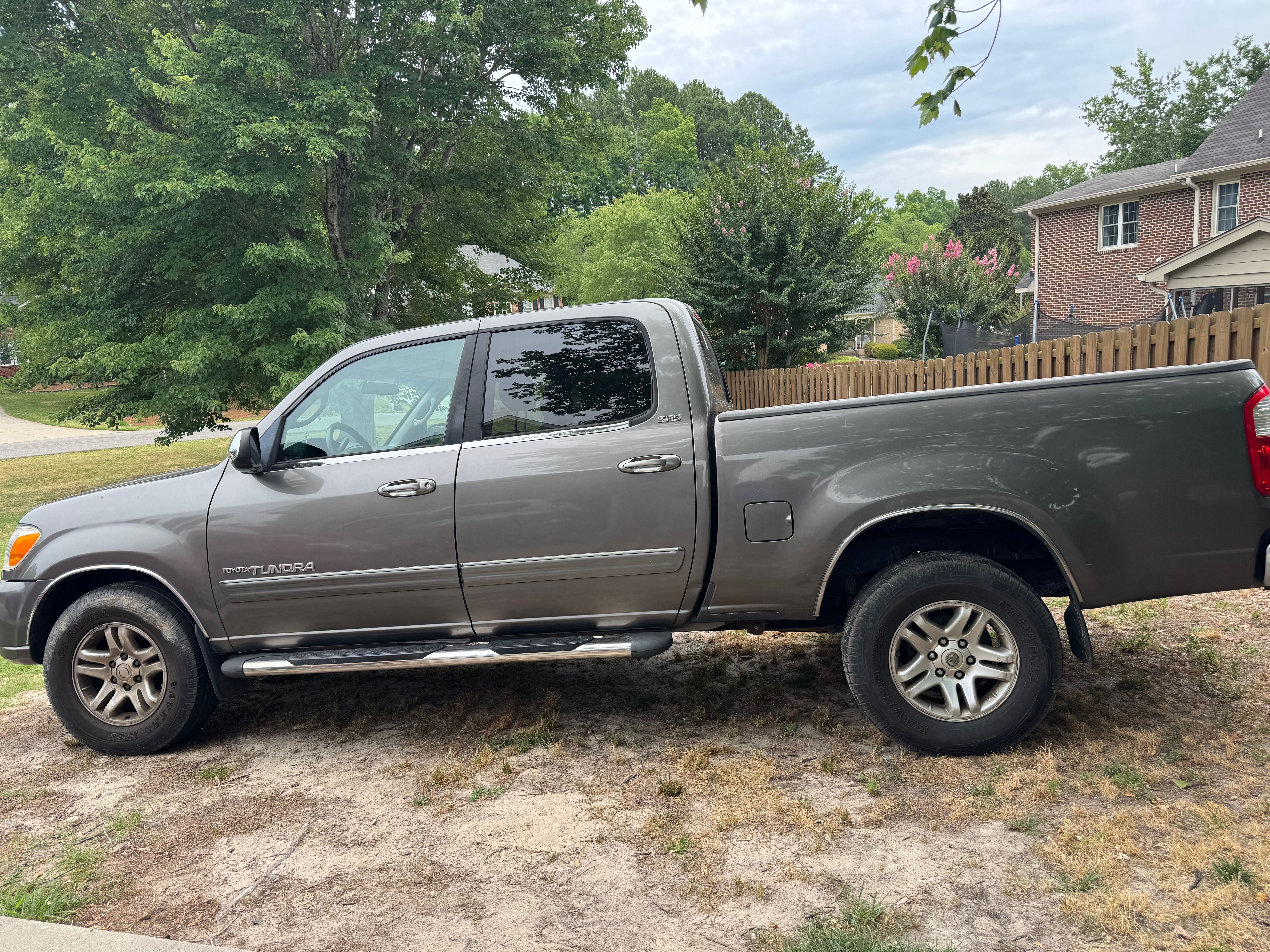 Used 2005 Toyota Tundra SR5 AWD/4WD image 1