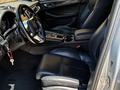 Used 2016 Porsche Macan S AWD/4WD image 6