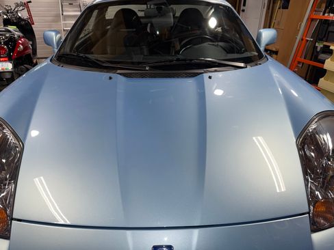 Used 2003 Toyota MR2 RWD image 10