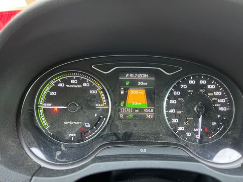 Used 2016 Audi A3 e-tron Premium w/ Audi MMI Navigation Plus image 11