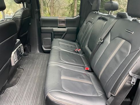 Used 2017 Ford F450 Platinum w/ Platinum Ultimate Package image 15