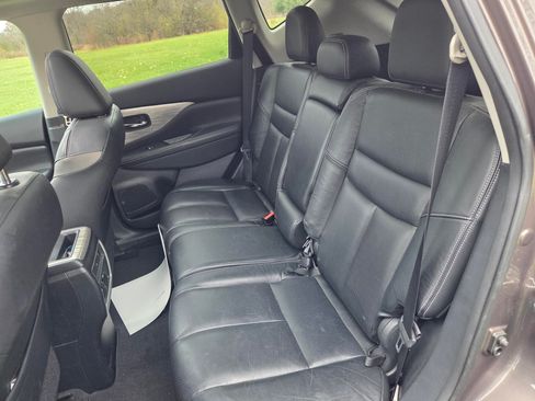 Used 2015 Nissan Murano Platinum w/ Platinum Technology Package image 12