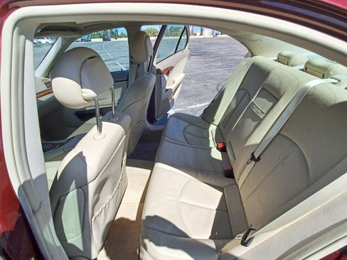 Used 2003 Mercedes-Benz E 320 Sedan image 17