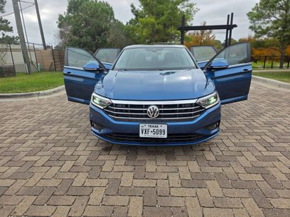 Used 2021 Volkswagen Jetta SEL Premium