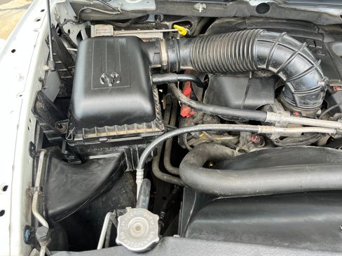 Used 2012 RAM 1500 Laramie RWD image 19