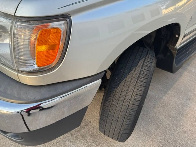 Used 2000 Toyota 4Runner 2WD image 24