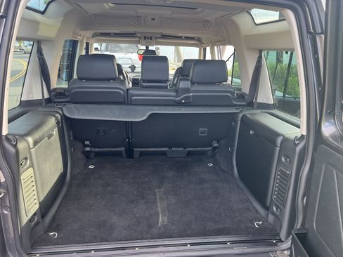 Used 2004 Land Rover Discovery SE image 9