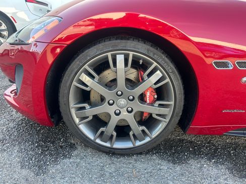 Used 2013 Maserati GranTurismo Sport RWD image 10