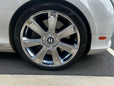 Used 2012 Bentley Continental GT image 6