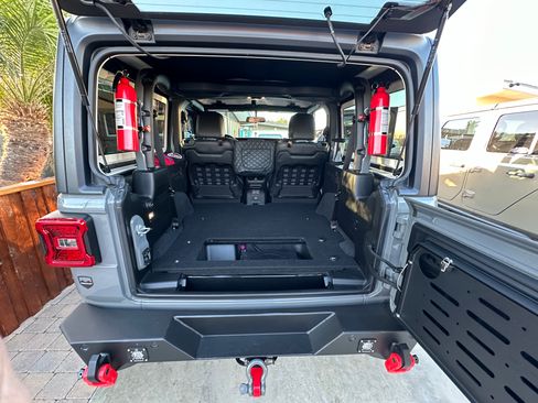 Used 2021 Jeep Wrangler Rubicon w/ Safety Group image 10