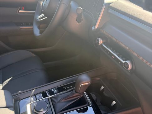 Used 2026 MAZDA CX-50 AWD 2.5 Hybrid w/ Weather Package image 11