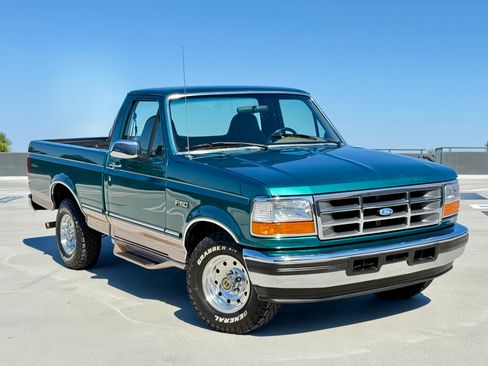 Used 1996 Ford F150 2WD Regular Cab image 4