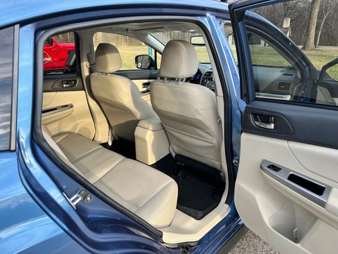 Used 2014 Subaru Crosstrek Touring w/ Popular Package #2 image 17