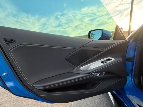 Used 2024 Chevrolet Corvette Z06 RWD image 26