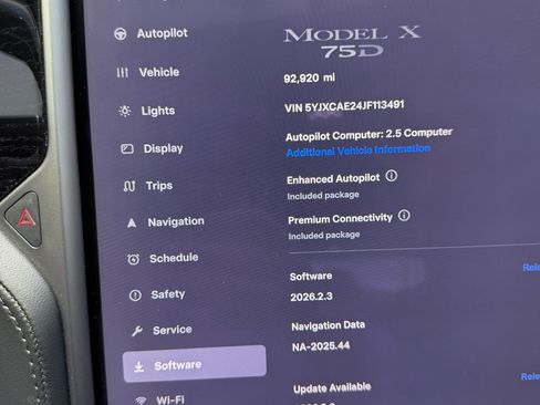 Used 2018 Tesla Model X 75D image 5