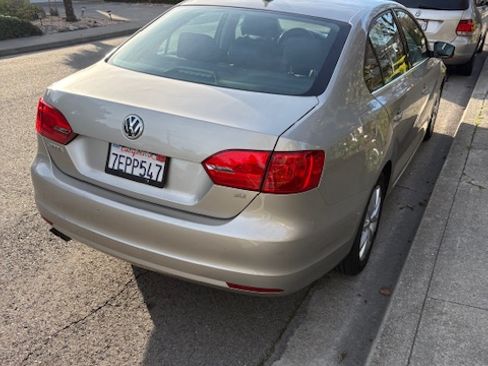 Used 2014 Volkswagen Jetta SE image 5