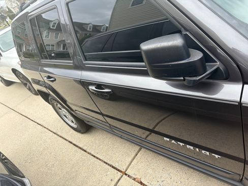 Used 2015 Jeep Patriot Sport w/ Power Value Group image 2