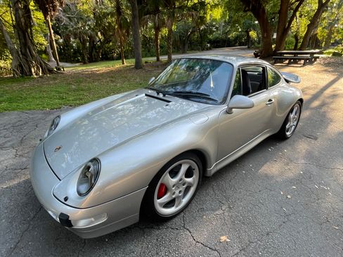 Used 1997 Porsche 911 4 Coupe image 6