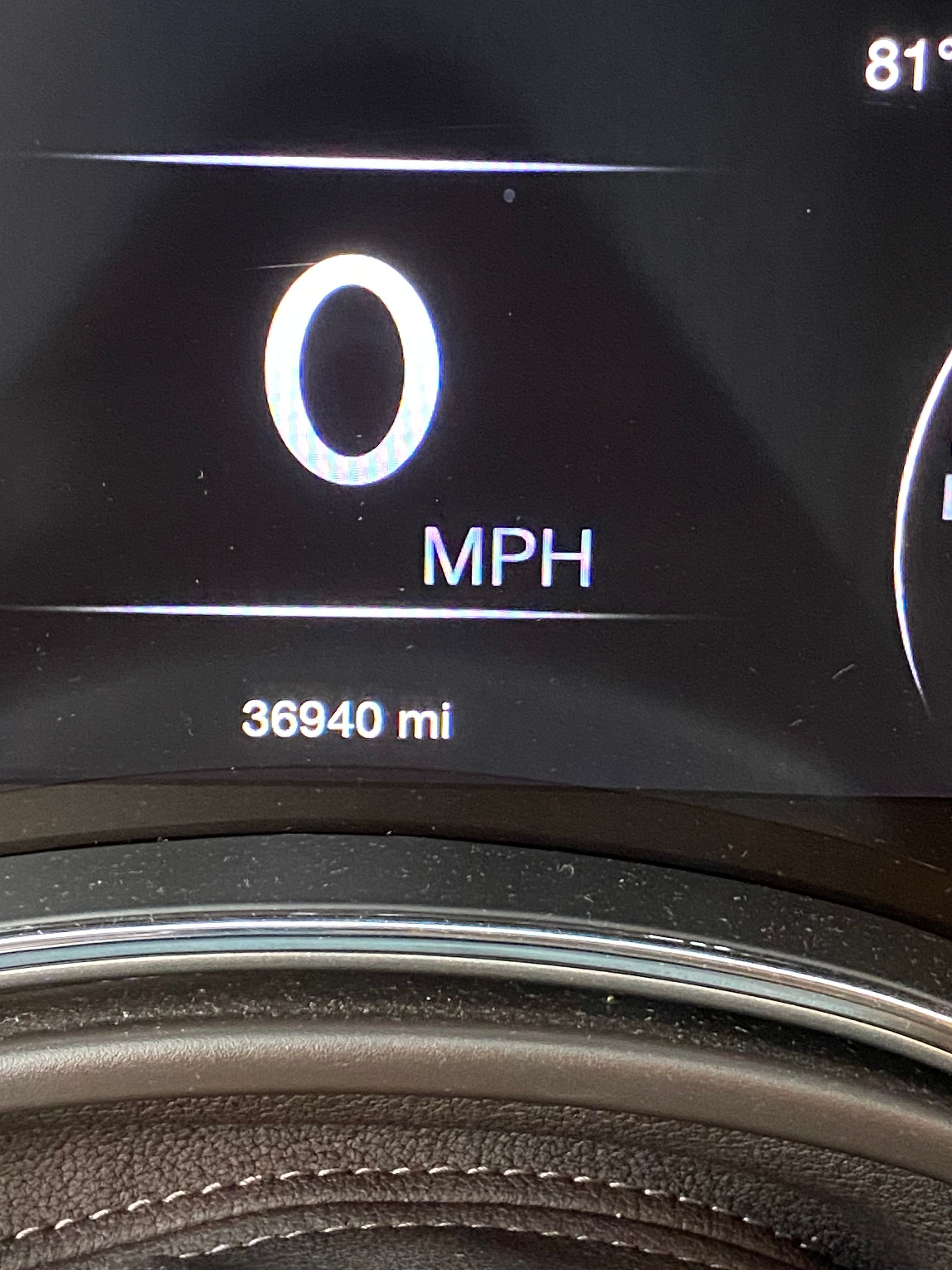 Used 2019 Jeep Grand Cherokee Overland AWD/4WD image 11