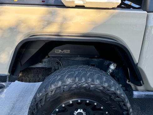 Used 2020 Jeep Gladiator Rubicon image 5