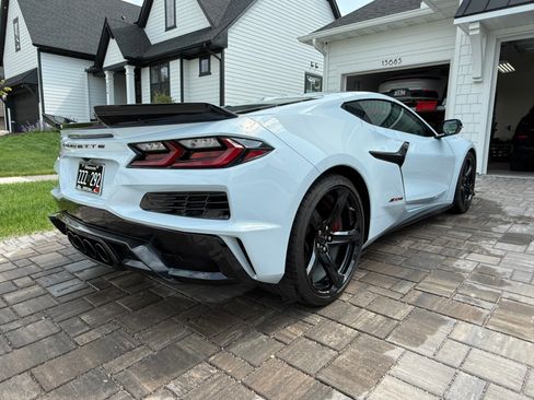 Used 2024 Chevrolet Corvette Z06 w/ Stealth Interior Trim Package RWD image 15