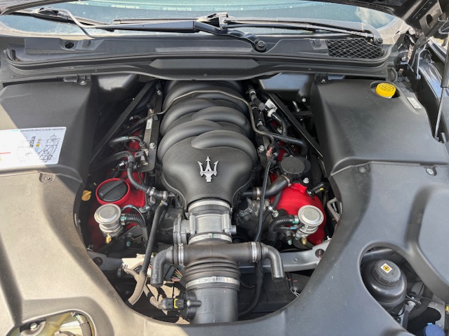 Used 2011 Maserati GranTurismo Convertible RWD image 19