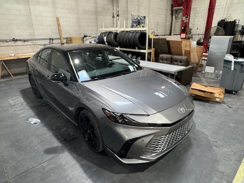 Used 2025 Toyota Camry XSE image 17