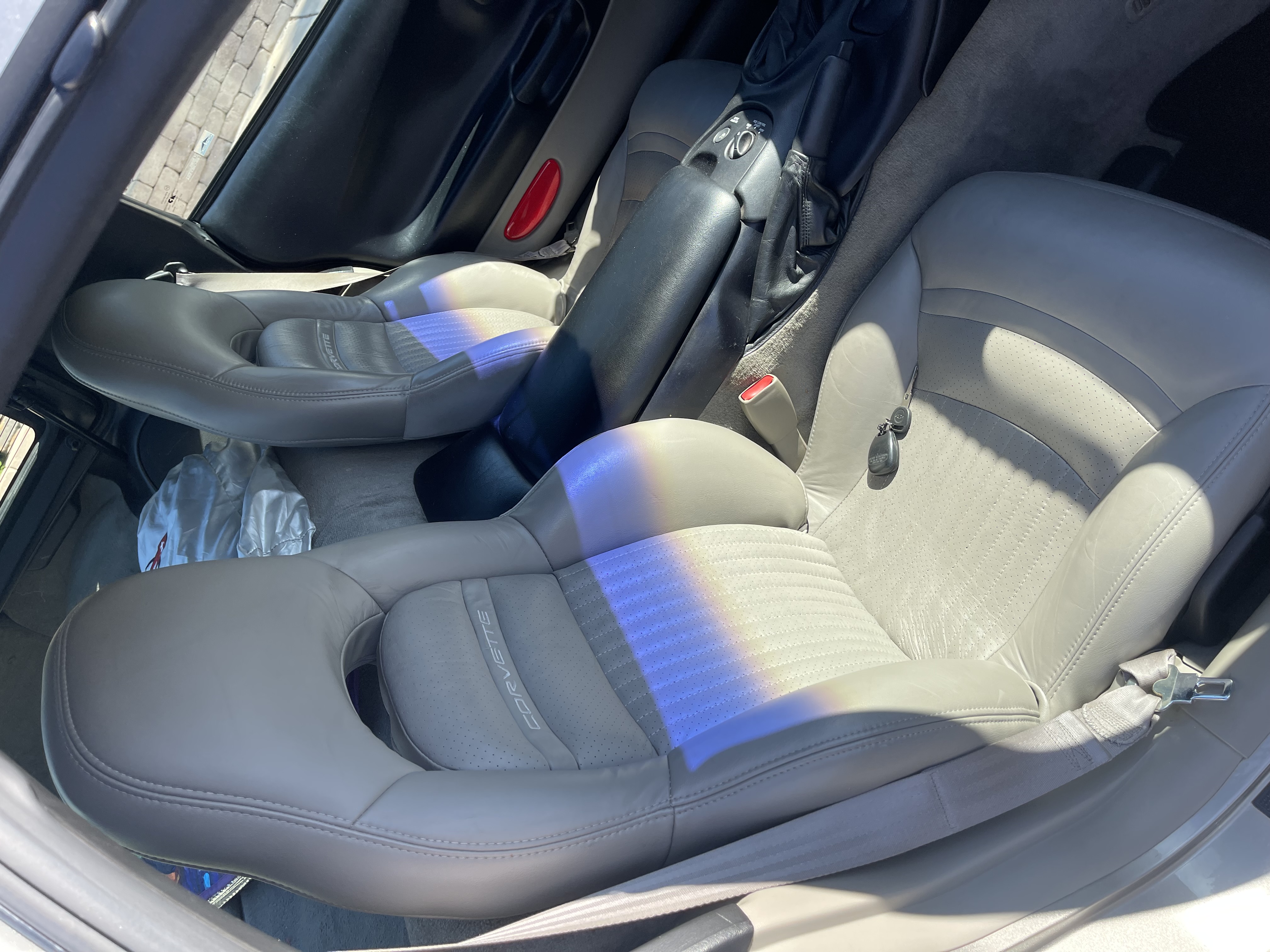 Used 1999 Chevrolet Corvette Coupe RWD image 8