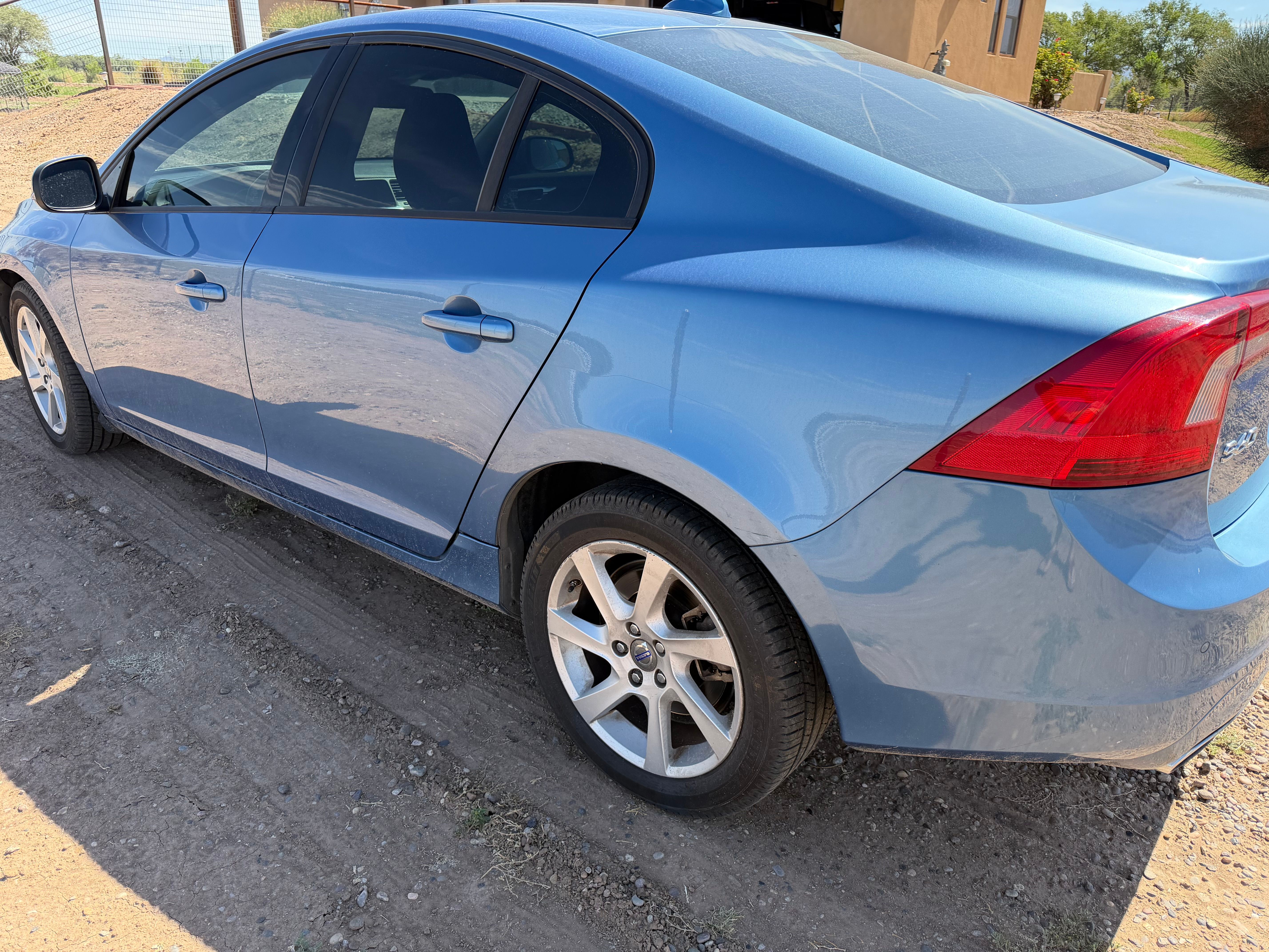 Used 2014 Volvo S60 T5 FWD image 6