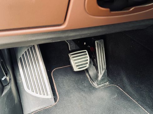 Used 2019 Alfa Romeo Stelvio Ti Lusso w/ Quick Order Package 22X Lusso image 21