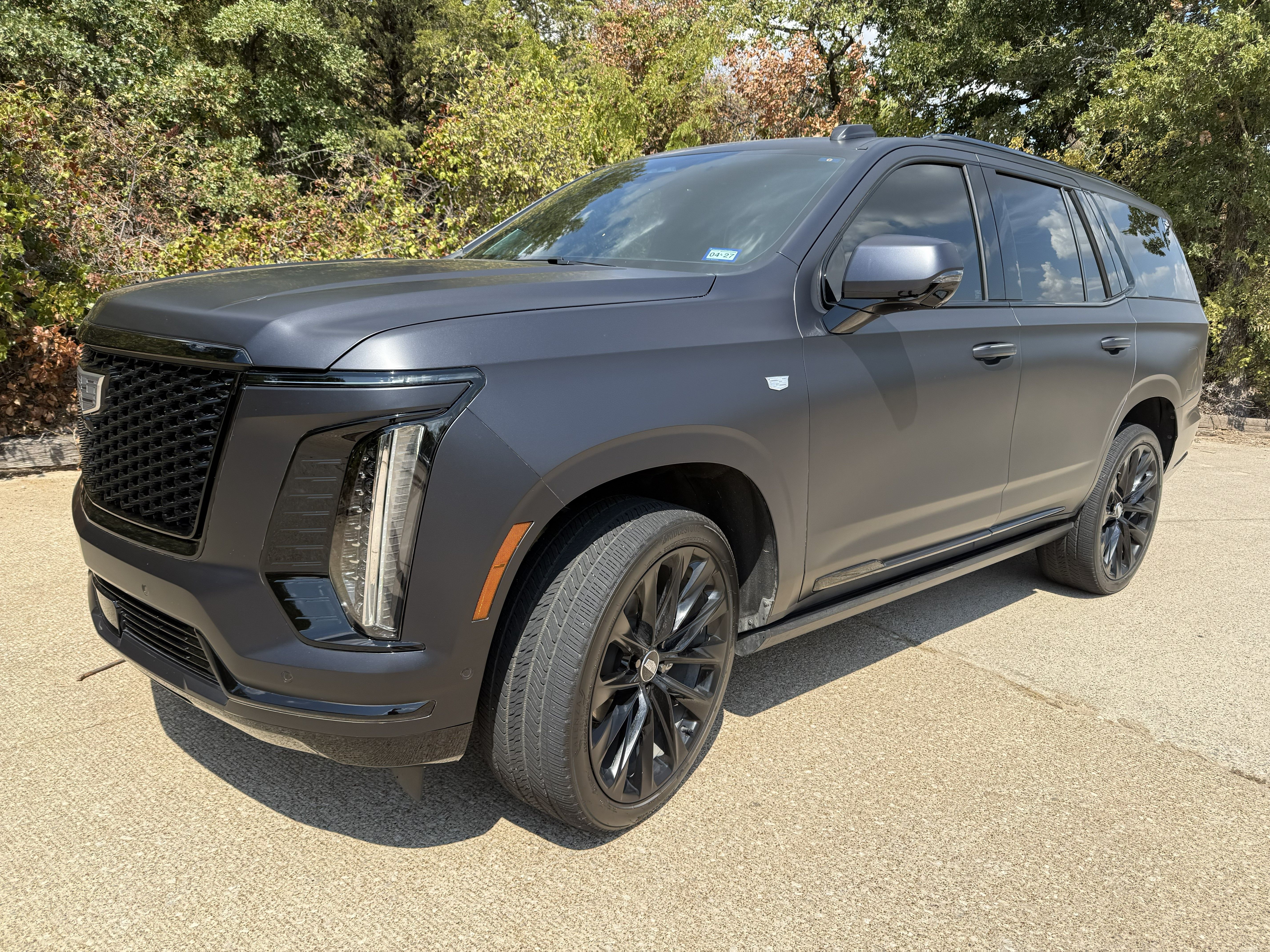 Used 2025 Cadillac Escalade Sport Platinum w/ LPO, ONYX Package AWD/4WD image 6