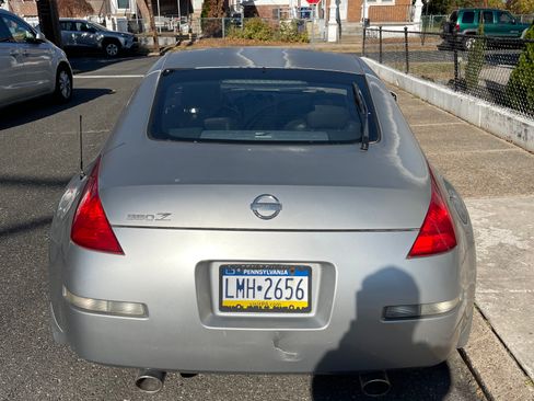 Used 2003 Nissan 350Z Touring image 6